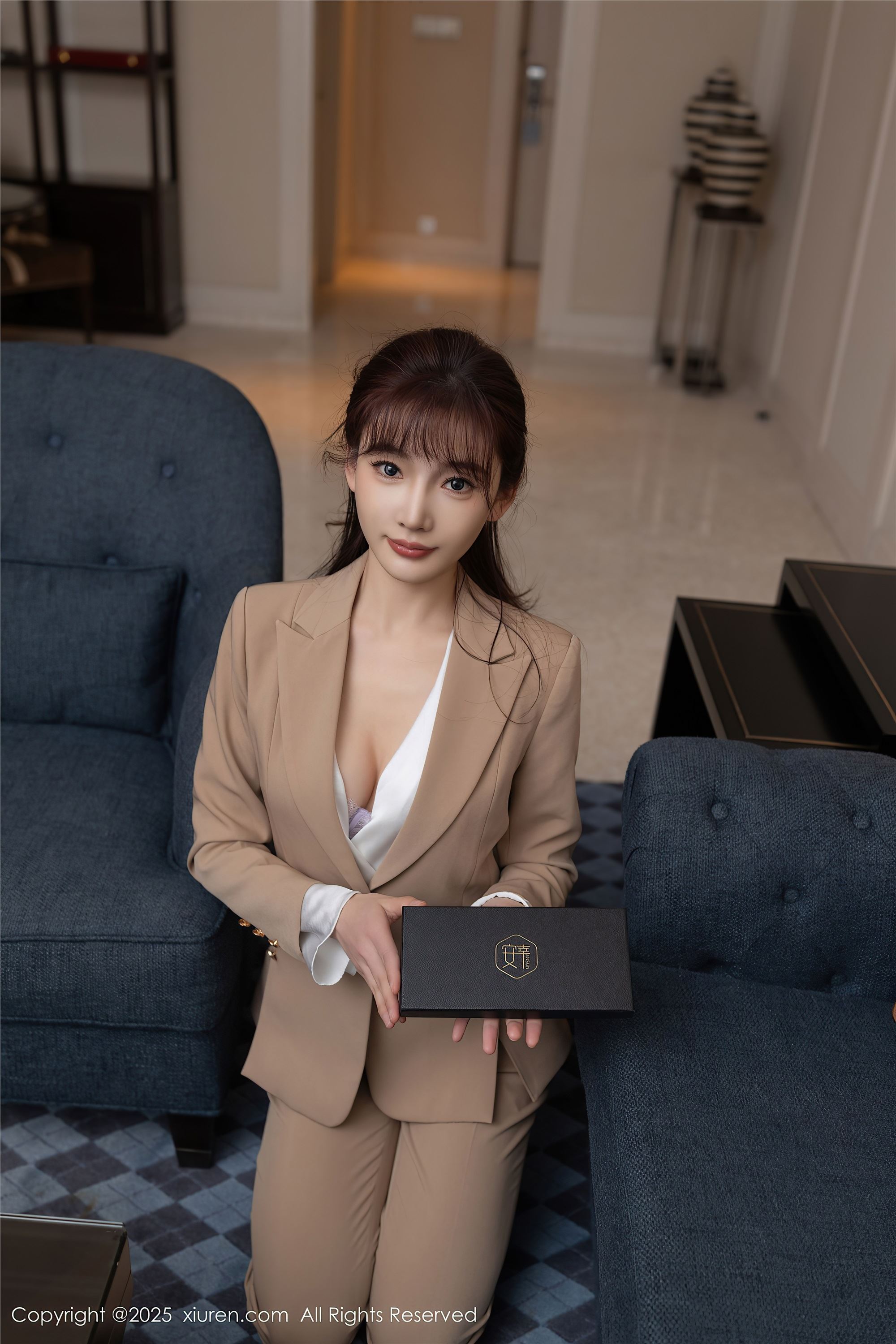 Xiuren秀人网 2025.02.13 NO.9881 陆萱萱